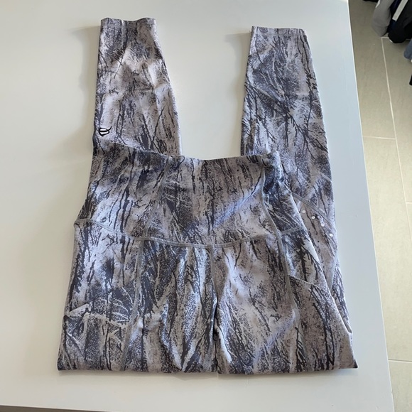 PTULA LEGGINGS - Picture 1 of 5